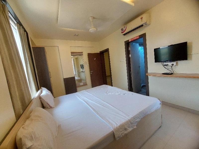 Super Hotel O Happy Homely Stay Near Pune Airport Khadki Kültér fotó