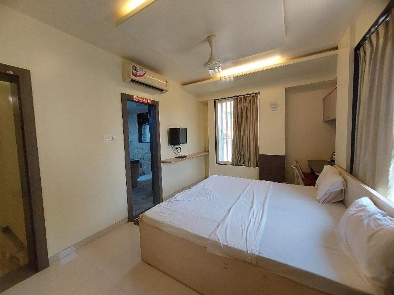 Super Hotel O Happy Homely Stay Near Pune Airport Khadki Kültér fotó