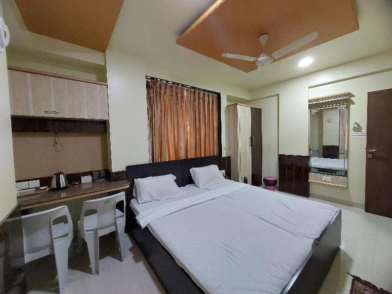 Super Hotel O Happy Homely Stay Near Pune Airport Khadki Kültér fotó